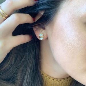 Stella & Dot Jewelry - Stella & Dot Stone Rebel Earrings-Gold New w/Box Stella & Dot Jewelry - Stella & Dot Stone Rebel Earrings-Gold New w/Box